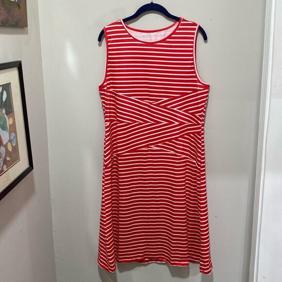 Sleeveless Red and White Striped Dress Size XXL Crew Neck Fit and Flare Style - Picture 10 of 10